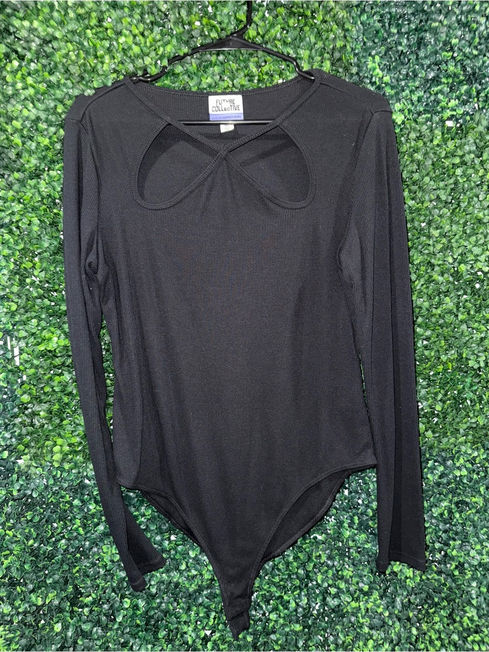 FUTURE COLLECTIVE x KAHLANA BARFIELD BROWN Black long sleeve bodysuit w/ cutout